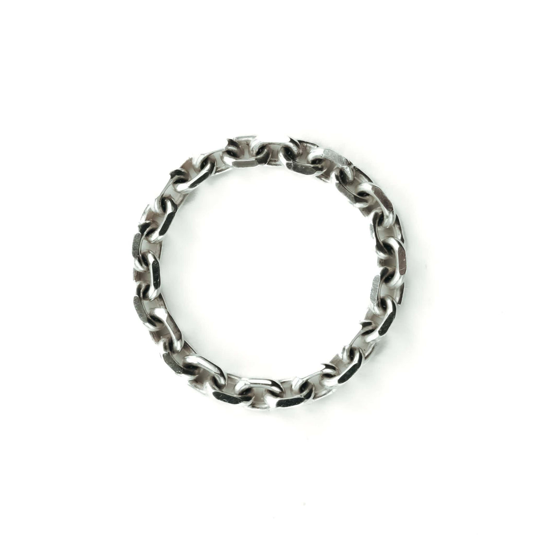 Slender Mary-Jane Ring